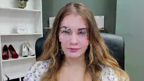 Valeria online show from 11/06/25, 09:59