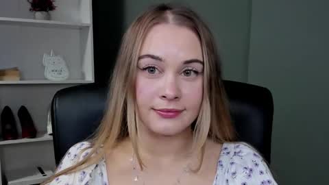 Valeria online show from 01/15/26, 10:02