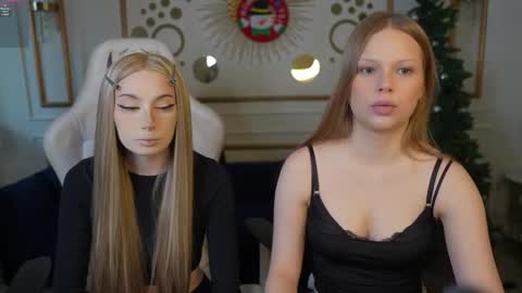 Snapshot of playhard054 chatting on 01/06/26, 11:25 Lana online show from 01/06/26, 11:25