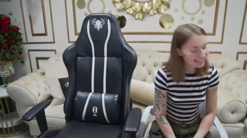 Snapshot of playhard054 chatting on 01/09/26, 11:46 Lana online show from 01/09/26, 11:46