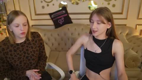 Snapshot of playhard054 chatting on 02/08/26, 11:24 Lana online show from 02/08/26, 11:24