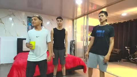 Snapshot of playhardsex chatting on 04/11/26, 11:31 online show from 04/11/26, 11:31