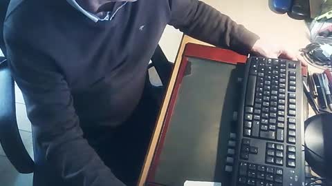 littlenounours online show from 02/17/26, 08:22