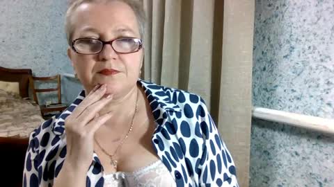 Snapshot of playm3soft chatting on 04/15/26, 07:21 playm3soft online show from 04/15/26, 07:21