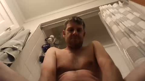 Snapshot of playswithbutt chatting on 11/17/25, 06:30 playswithbutt online show from 11/17/25, 06:30