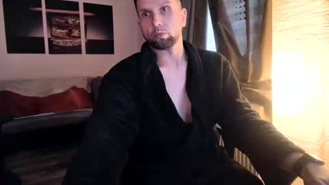 Hello ask me  . Im glad  to see you here in my room. Welcome PVT is open online show from 12/21/24, 02:15