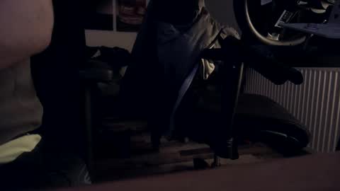 Hello ask me  . Im glad  to see you here in my room. Welcome PVT is open online show from 10/17/25, 07:16