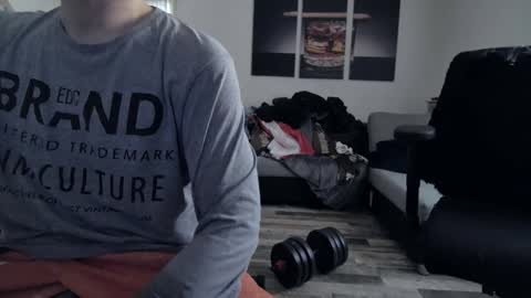 Hello ask me  . Im glad  to see you here in my room. Welcome PVT is open online show from 02/15/26, 07:51