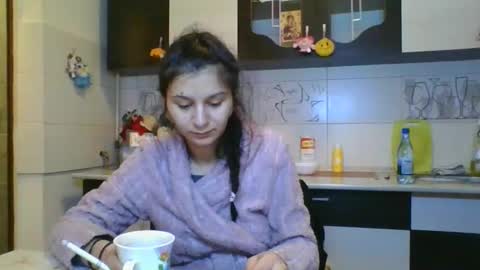 Snapshot of pleas3s_sweet chatting on 02/20/25, 03:45 pleas3s_sweet online show from 02/20/25, 03:45