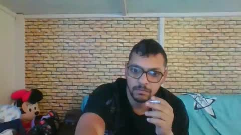 Snapshot of pleas3s_sweet chatting on 11/16/25, 07:14 pleas3s_sweet online show from 11/16/25, 07:14