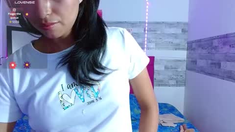 Snapshot of pleassing_neighbour chatting on 09/09/25, 01:38 Zalome  online show from 09/09/25, 01:38