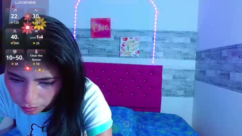 Snapshot of pleassing_neighbour chatting on 09/10/25, 03:06 Zalome  online show from 09/10/25, 03:06