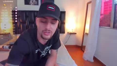 JUAN AND JULI online show from 12/31/24, 06:35