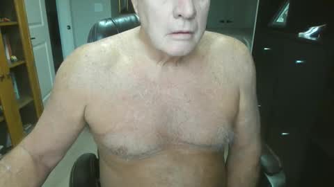 Snapshot of pleeeezeher chatting on 01/13/26, 04:34 pleeeezeher online show from 01/13/26, 04:34