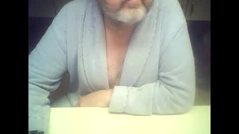 Snapshot of plot64 chatting on 02/09/25, 08:24 plot64 online show from 02/09/25, 08:24