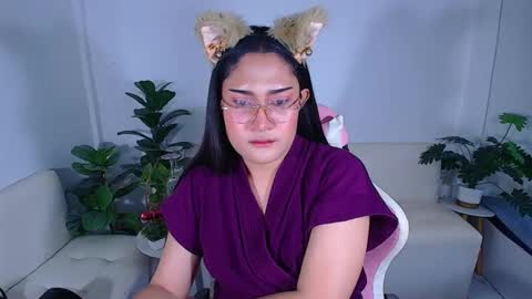 Ploysai online show from 10/22/25, 06:02