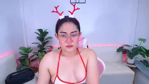 Ploysai online show from 10/30/25, 02:07