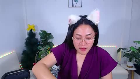 Ploysai online show from 05/11/26, 03:51