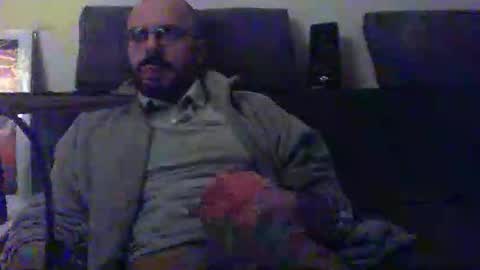 Snapshot of plu07f3520 chatting on 11/20/25, 12:00 plu07f3520 online show from 11/20/25, 12:00