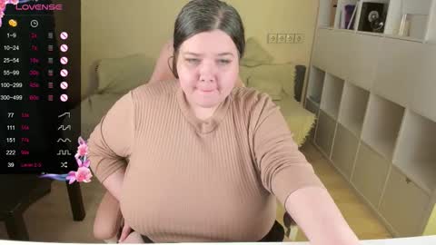 Snapshot of plum_pie__ chatting on 11/08/25, 11:03 Alice online show from 11/08/25, 11:03