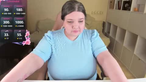 Snapshot of plum_pie__ chatting on 03/15/26, 11:11 Alice online show from 03/15/26, 11:11