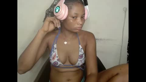 plumnjuicyx online show from 03/04/25, 06:15