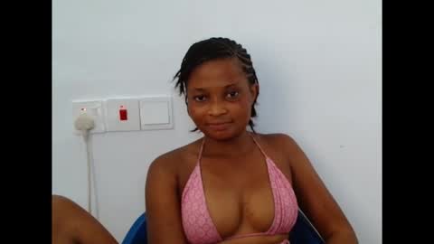 plumnjuicyx online show from 10/08/25, 11:19