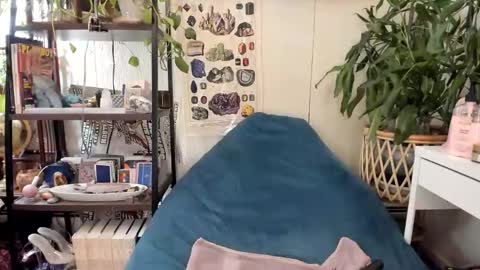 Goddess Pluto online show from 01/16/26, 10:14