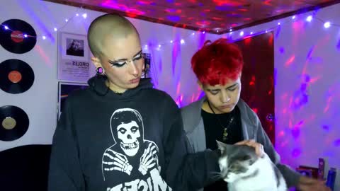   online show from 01/29/25, 10:01