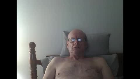 trek 11 online show from 09/13/25, 04:45