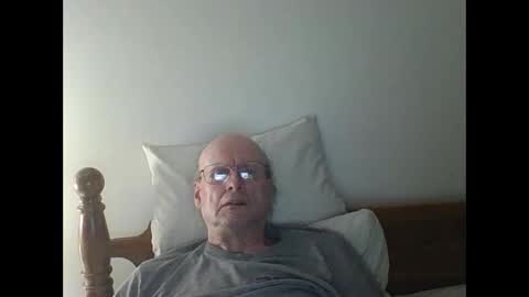 trek 11 online show from 09/28/25, 05:02