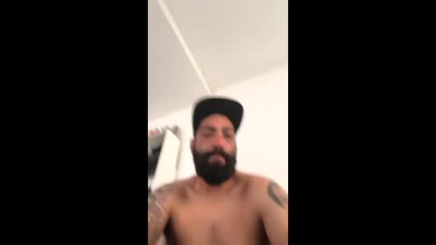 Snapshot of pmgaitan1986 chatting on 04/02/26, 08:01 pmgaitan1986 online show from 04/02/26, 08:01