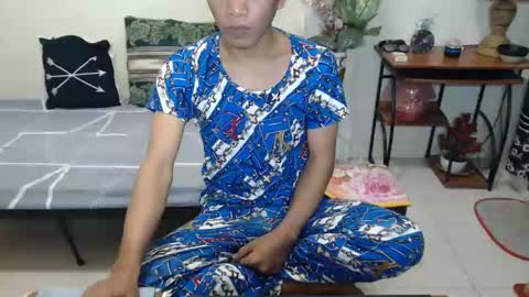 Snapshot of pocabigshane chatting on 12/03/24, 09:44 SHANE online show from 12/03/24, 09:44