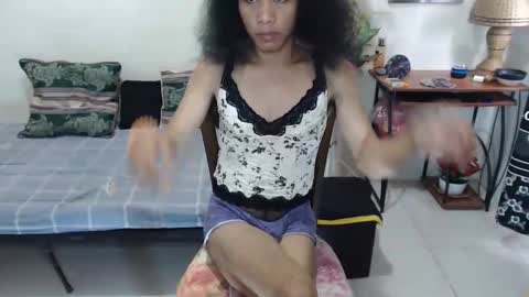 Snapshot of pocabigshane chatting on 03/10/25, 06:49 SHANE online show from 03/10/25, 06:49