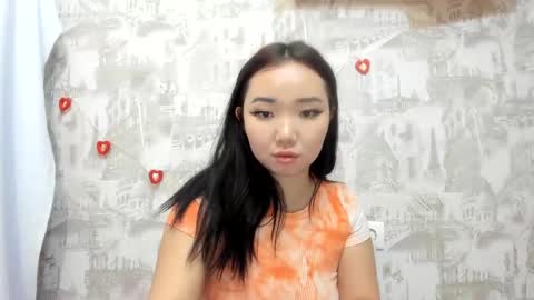 Snapshot of pocahontas654 chatting on 12/05/24, 10:33 Erica online show from 12/05/24, 10:33