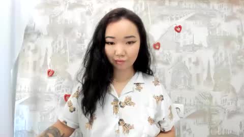 Snapshot of pocahontas654 chatting on 12/18/24, 08:09 Erica online show from 12/18/24, 08:09