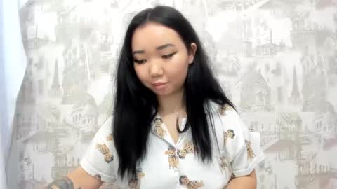 Snapshot of pocahontas654 chatting on 01/21/25, 06:22 Erica online show from 01/21/25, 06:22