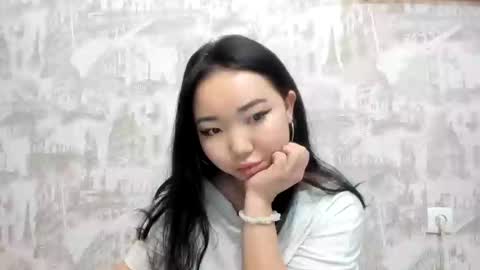 Snapshot of pocahontas654 chatting on 02/24/25, 12:48 Erica online show from 02/24/25, 12:48