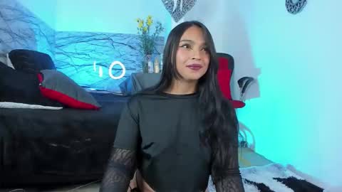 Snapshot of pocahontas921 chatting on 02/20/26, 08:53 Emi online show from 02/20/26, 08:53