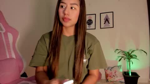 Jasmine online show from 03/18/26, 03:31