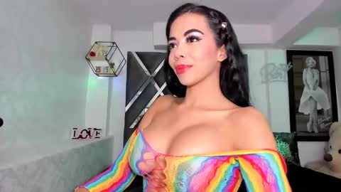 I dream of having many followers online show from 12/29/24, 08:00