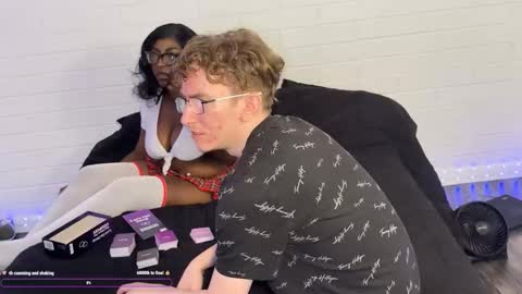 Snapshot of pocket_bunnny19 chatting on 10/20/25, 03:40 curvaceous black girl takes Big white cock online show from 10/20/25, 03:40