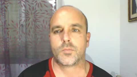 Snapshot of pocoyotop chatting on 12/22/24, 10:04 pocoyotop online show from 12/22/24, 10:04