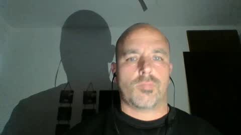 Snapshot of pocoyotop chatting on 01/21/25, 12:57 pocoyotop online show from 01/21/25, 12:57