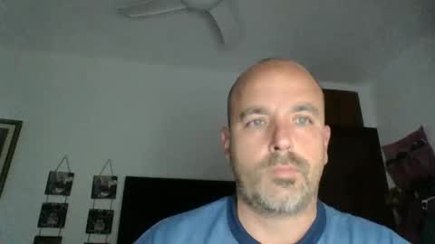 Snapshot of pocoyotop chatting on 01/24/25, 07:51 pocoyotop online show from 01/24/25, 07:51