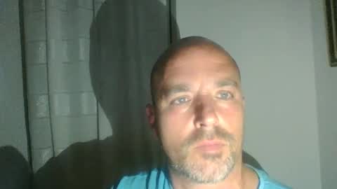 Snapshot of pocoyotop chatting on 02/15/25, 04:03 pocoyotop online show from 02/15/25, 04:03