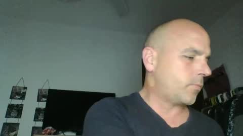 Snapshot of pocoyotop chatting on 03/05/25, 11:49 pocoyotop online show from 03/05/25, 11:49