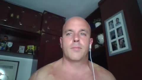 Snapshot of pocoyotop chatting on 06/04/26, 10:05 pocoyotop online show from 06/04/26, 10:05
