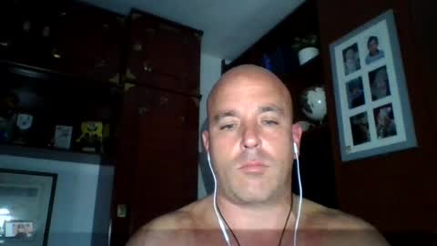 Snapshot of pocoyotop chatting on 06/14/26, 02:20 pocoyotop online show from 06/14/26, 02:20