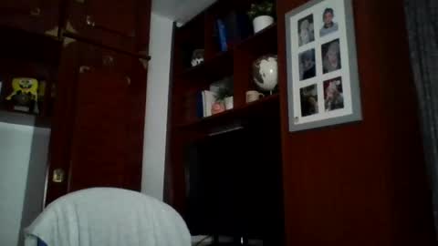 Snapshot of pocoyotop chatting on 06/14/26, 02:24 pocoyotop online show from 06/14/26, 02:24